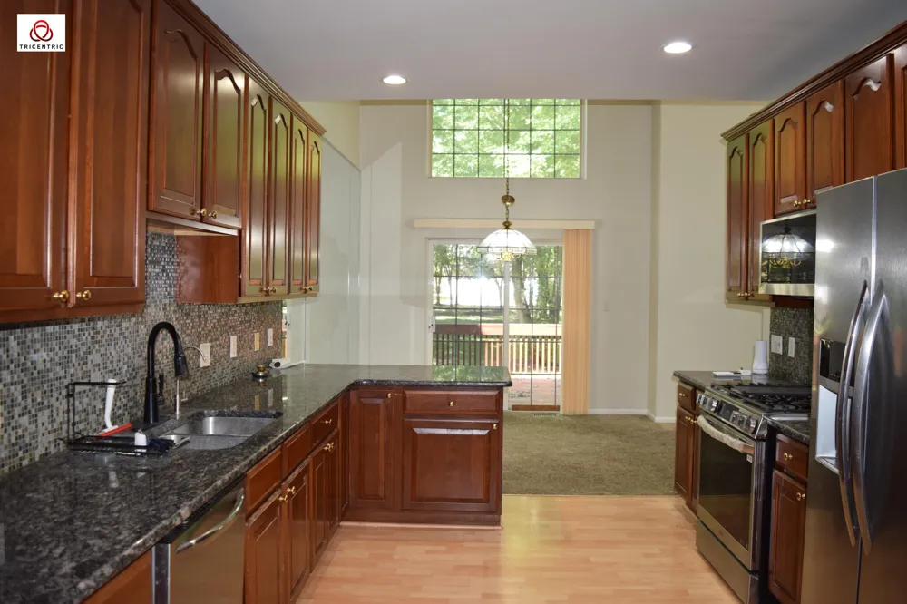1566 Heron Circle Canton, MI 48187