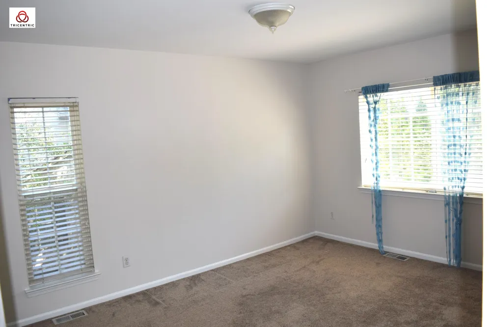 1566 Heron Circle Canton, MI 48187