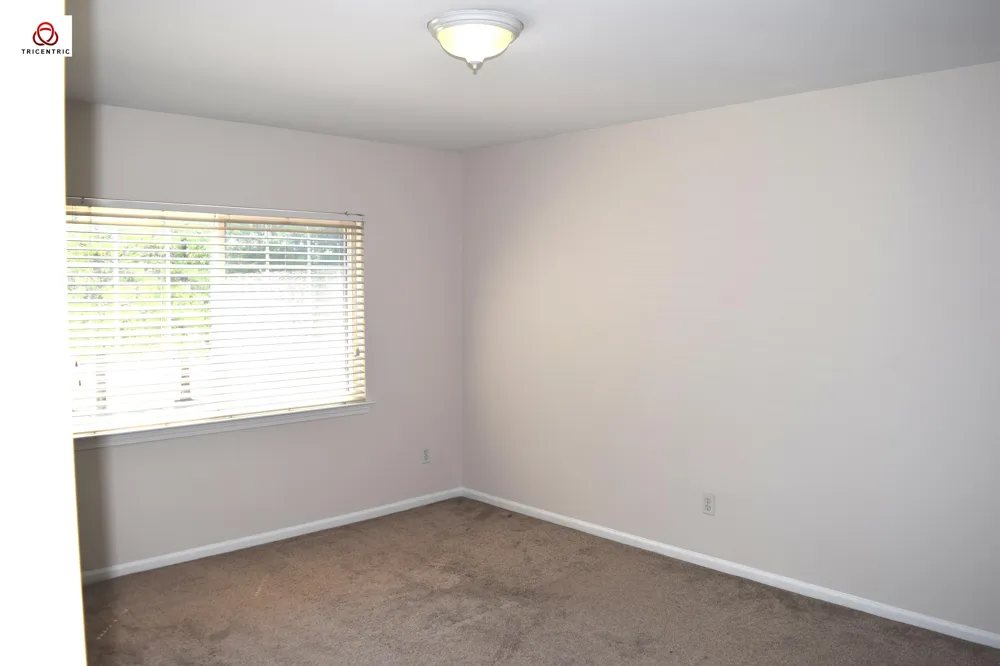 1566 Heron Circle Canton, MI 48187