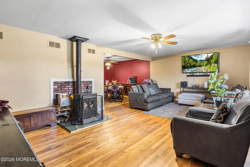 7 Chambers Road Millstone, NJ 08510