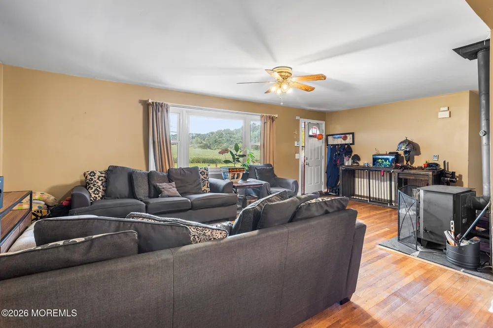 7 Chambers Road Millstone, NJ 08510