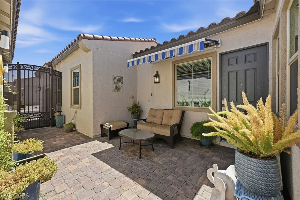 689 Corelli Cove Street Henderson, NV 89011
