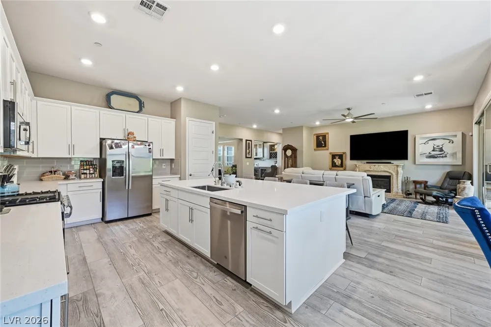 689 Corelli Cove Street Henderson, NV 89011
