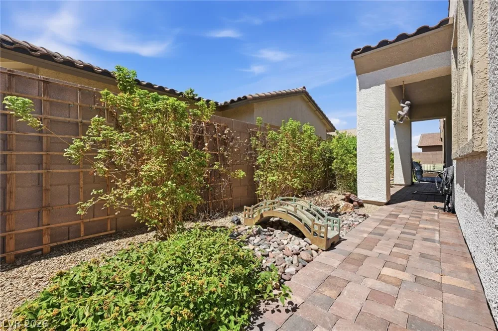 689 Corelli Cove Street Henderson, NV 89011