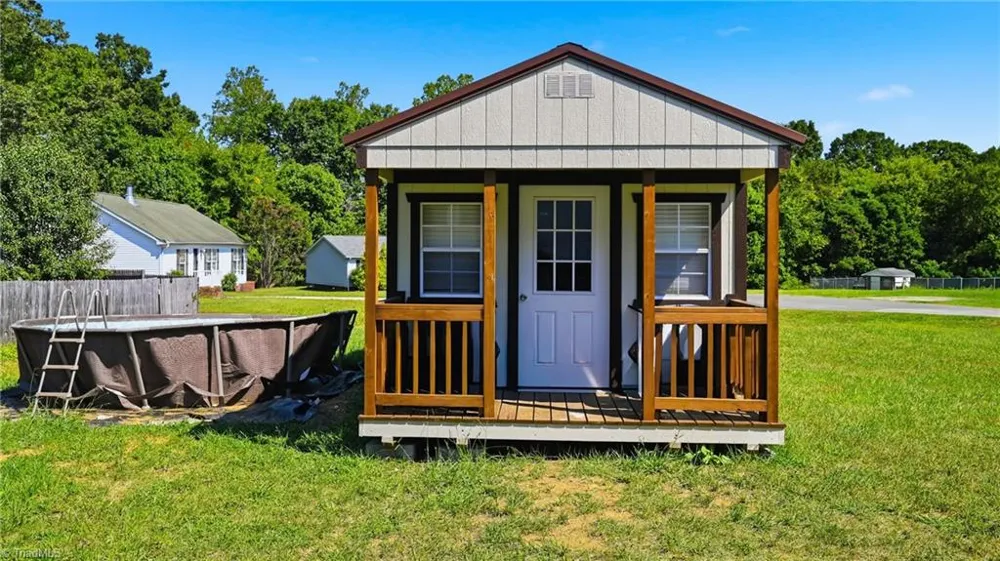 5499 HITCHING POST DRIVE Gibsonville, NC 27249