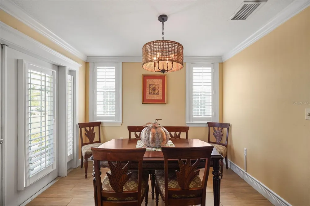 1593 HERITAGE CROSSING COURT Kissimmee, FL 34747