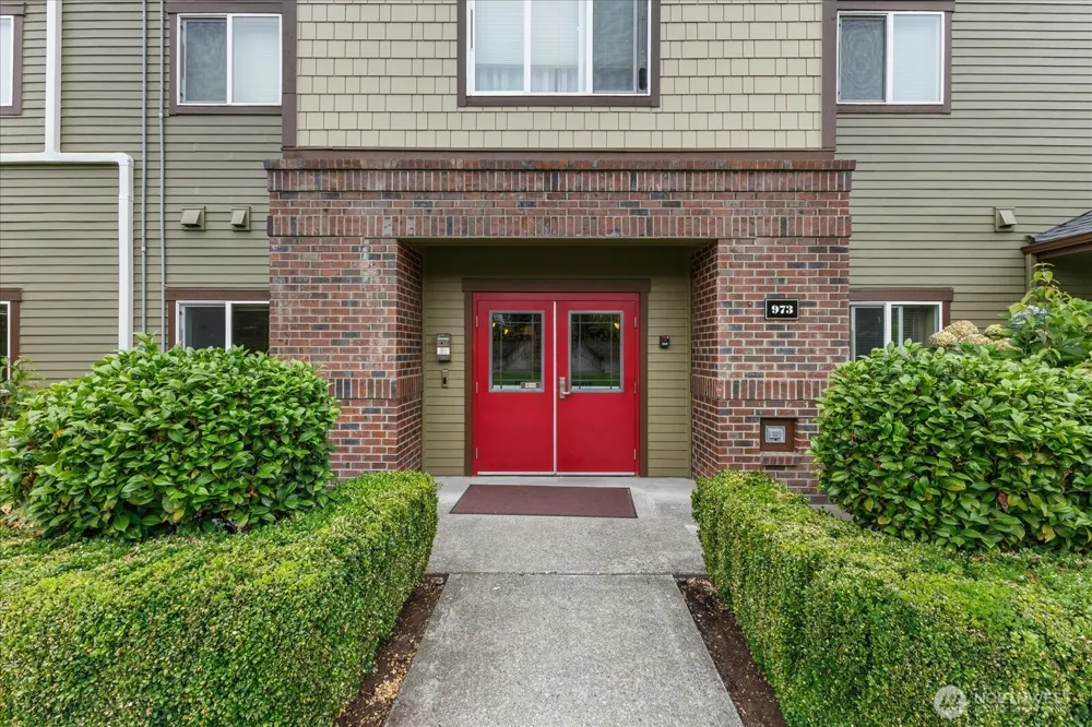 973 NE Ingram Street #A101 Issaquah, WA 98029