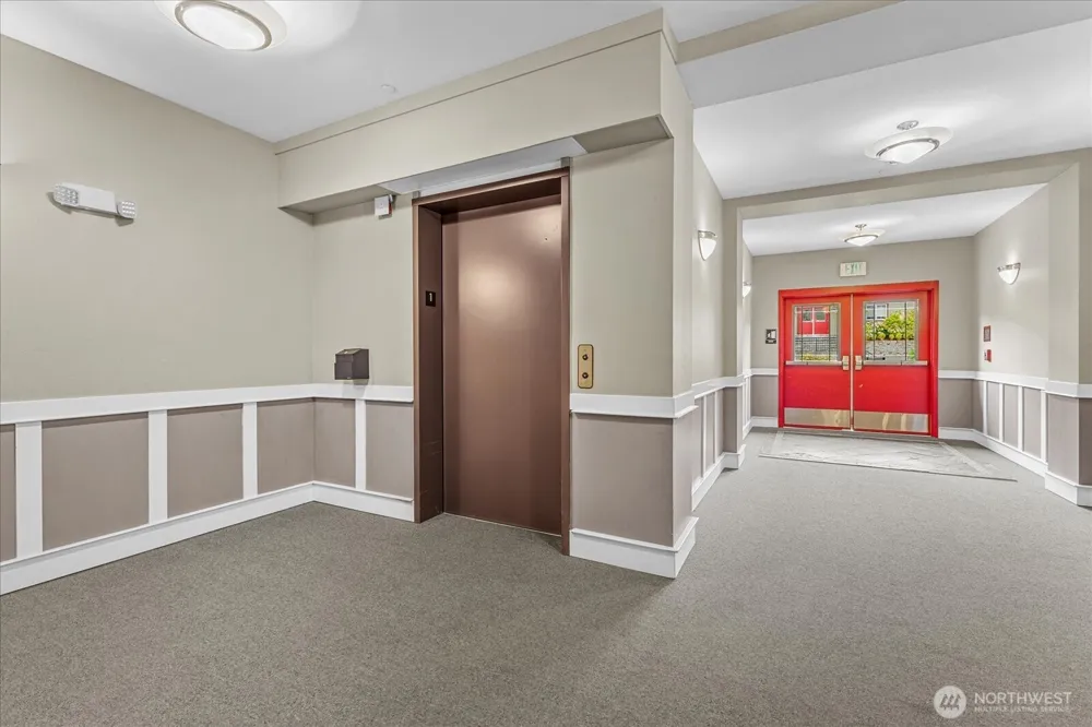 973 NE Ingram Street #A101 Issaquah, WA 98029