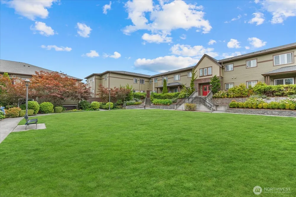 973 NE Ingram Street #A101 Issaquah, WA 98029