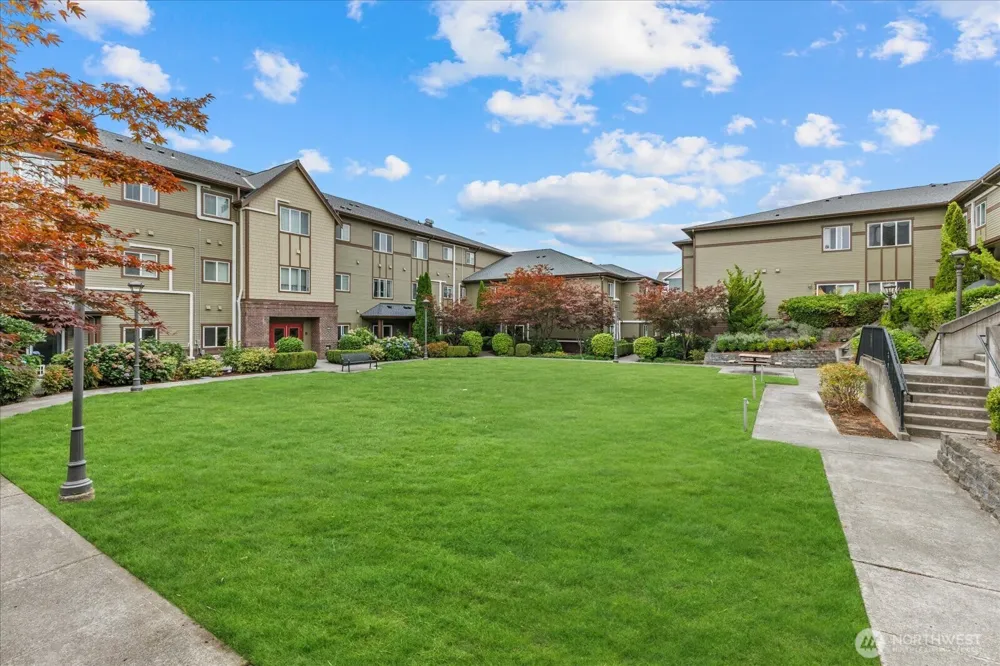 973 NE Ingram Street #A101 Issaquah, WA 98029
