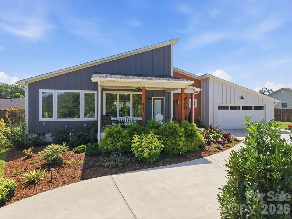 112 Upper Grove Lane Weaverville, NC 28787