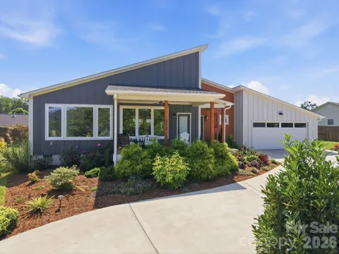 112 Upper Grove Lane