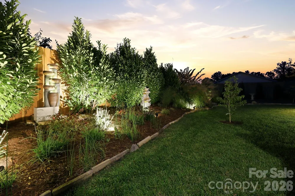 112 Upper Grove Lane Weaverville, NC 28787