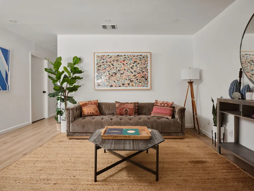 5212 Woodrow Avenue Austin, TX 78756