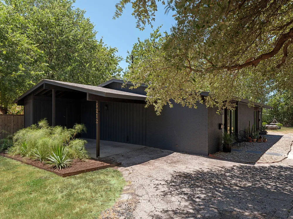 5212 Woodrow Avenue Austin, TX 78756