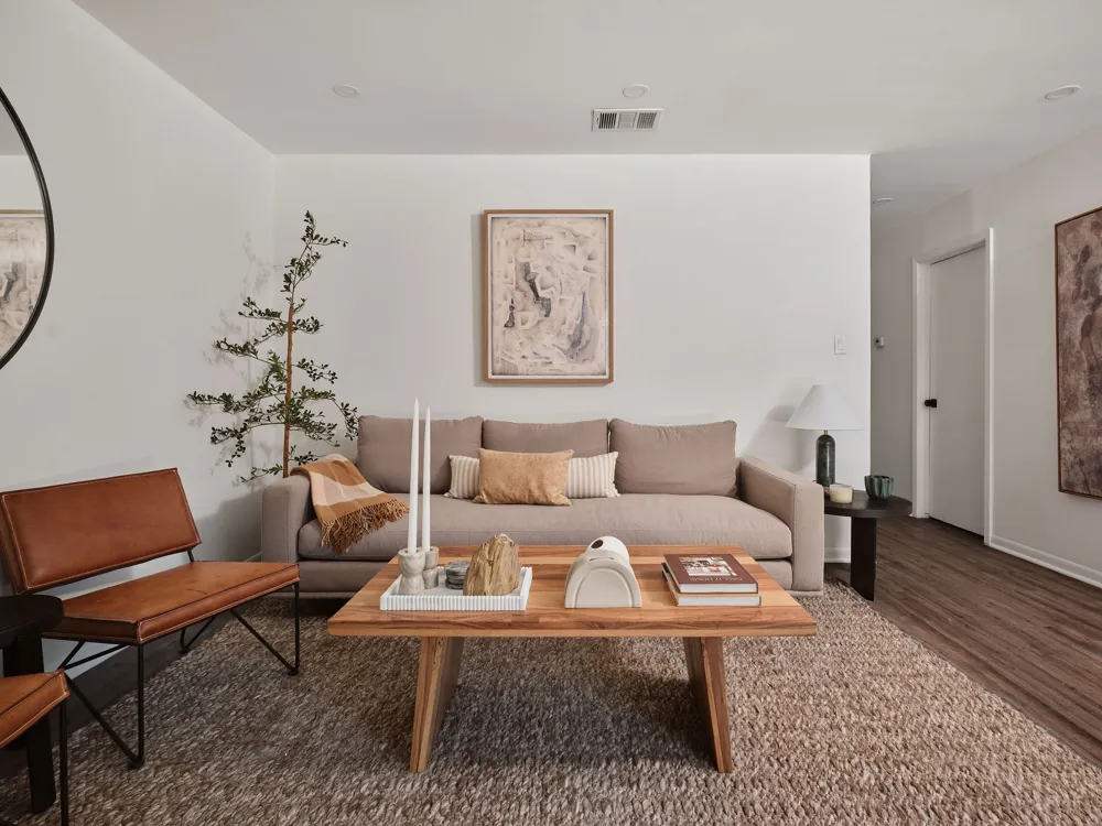 5212 Woodrow Avenue Austin, TX 78756