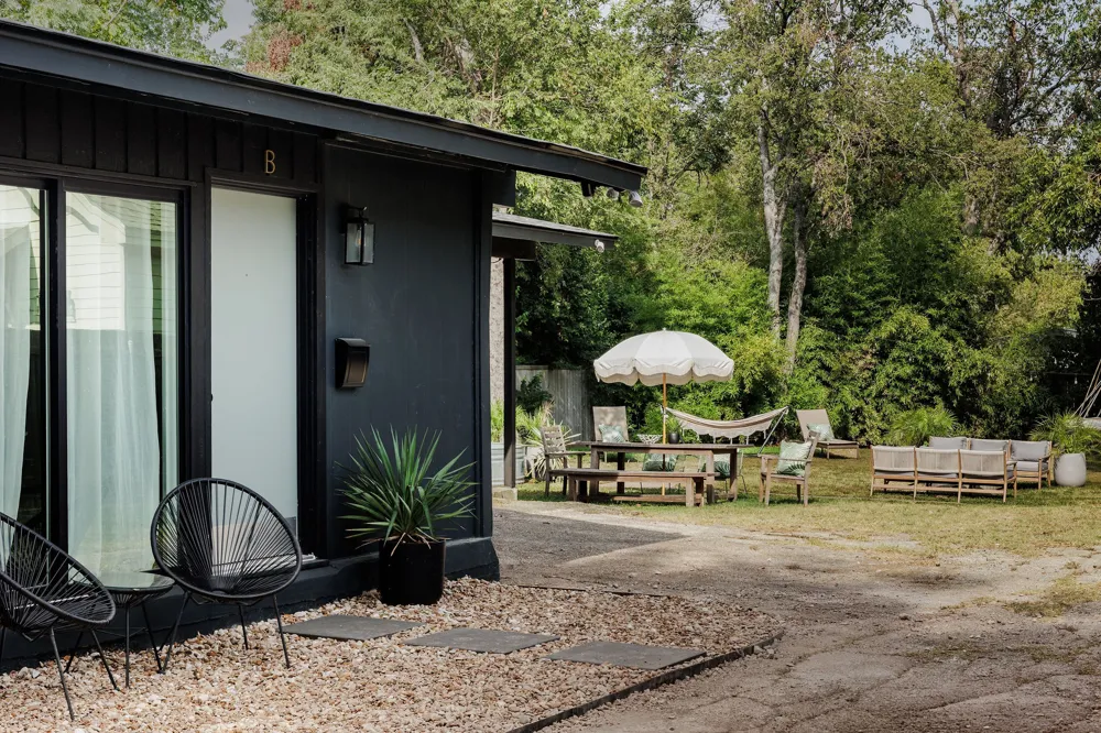 5212 Woodrow Avenue Austin, TX 78756