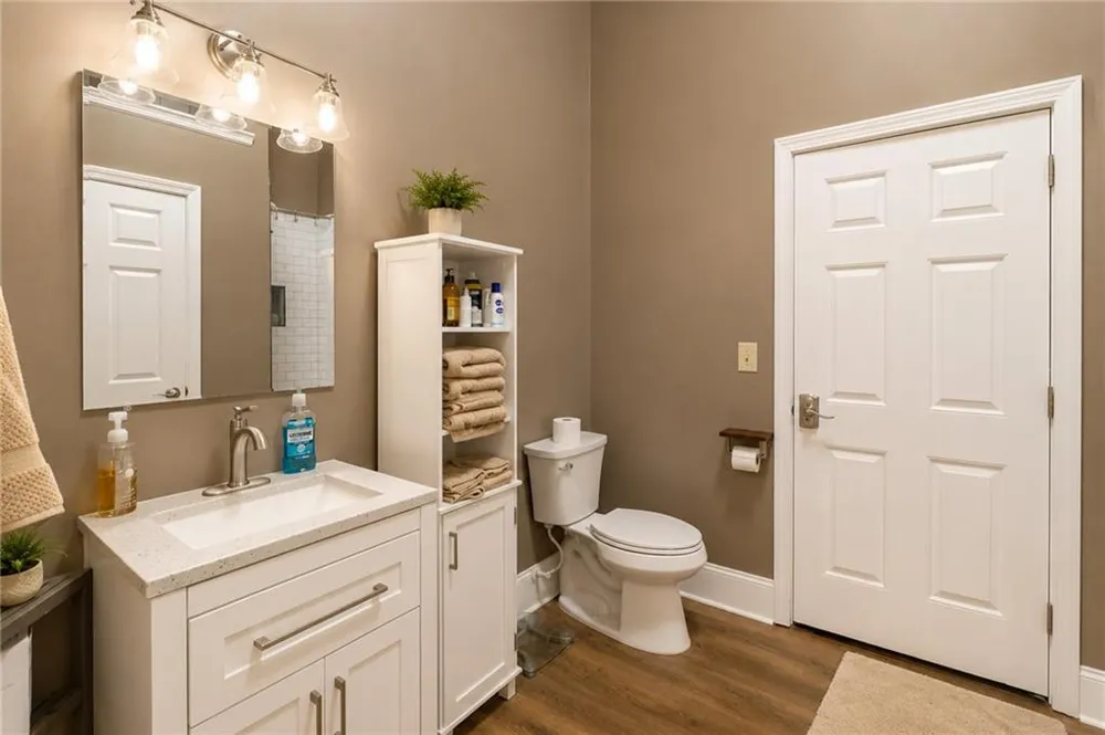 16 Peek Drive Carrollton, GA 30116