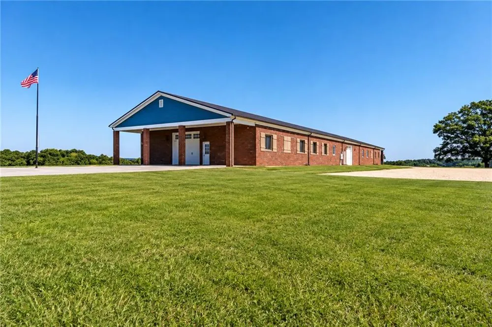 16 Peek Drive Carrollton, GA 30116