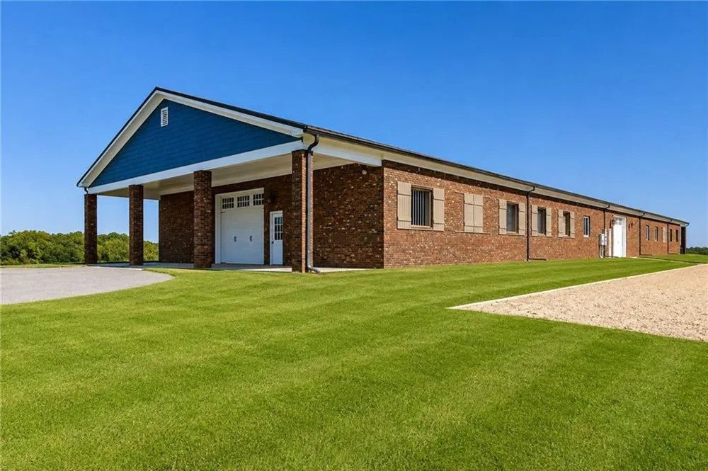 16 Peek Drive Carrollton, GA 30116