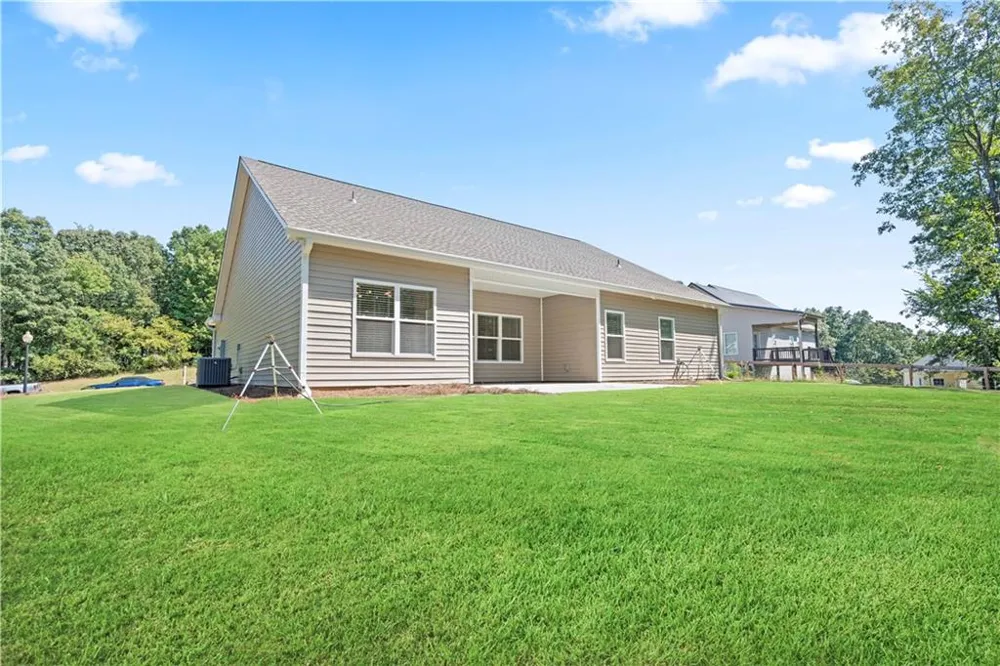196 Talon Drive SE Rydal, GA 30171