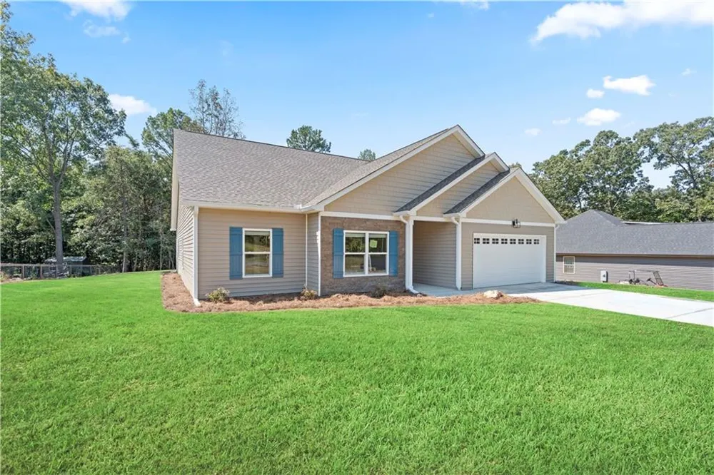 196 Talon Drive SE Rydal, GA 30171