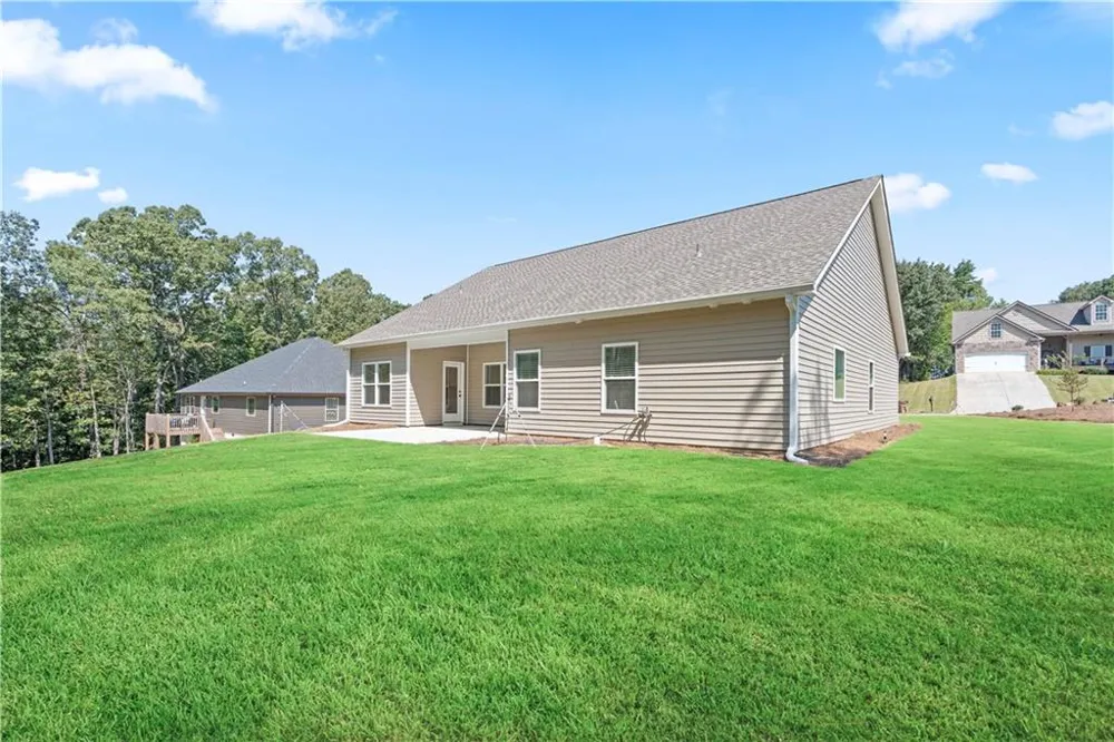 196 Talon Drive SE Rydal, GA 30171