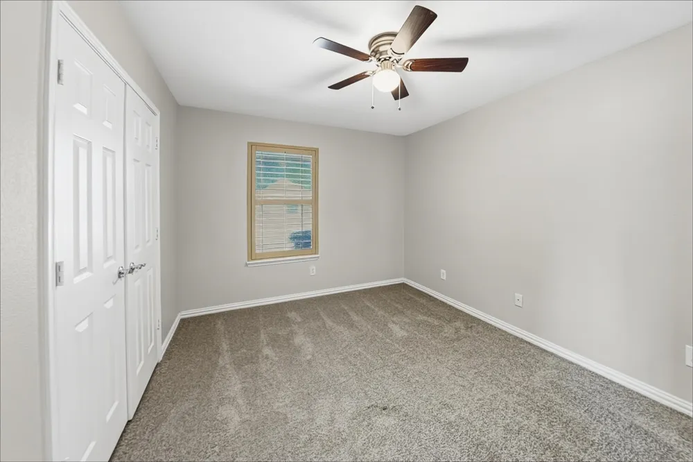 128 Annette Street Lancaster, TX 75146