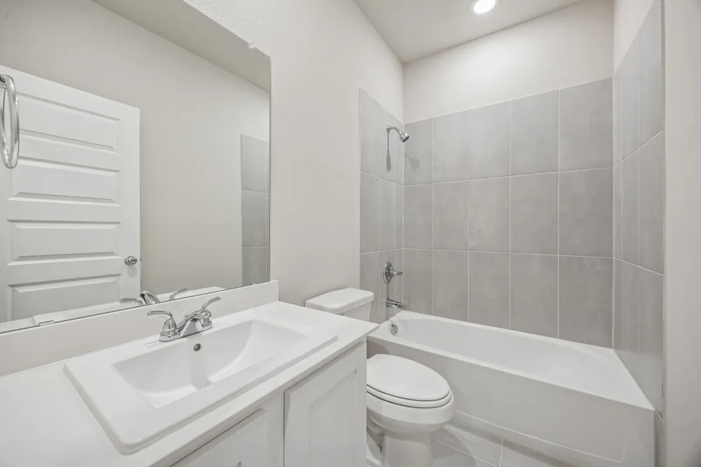 923 Sleepy Landing Drive Lavon, TX 75166