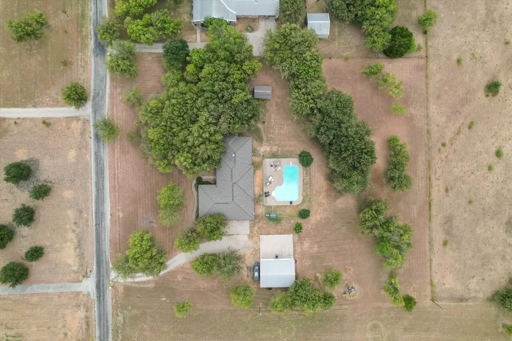215 Red Baron Drive Rhome, TX 76078