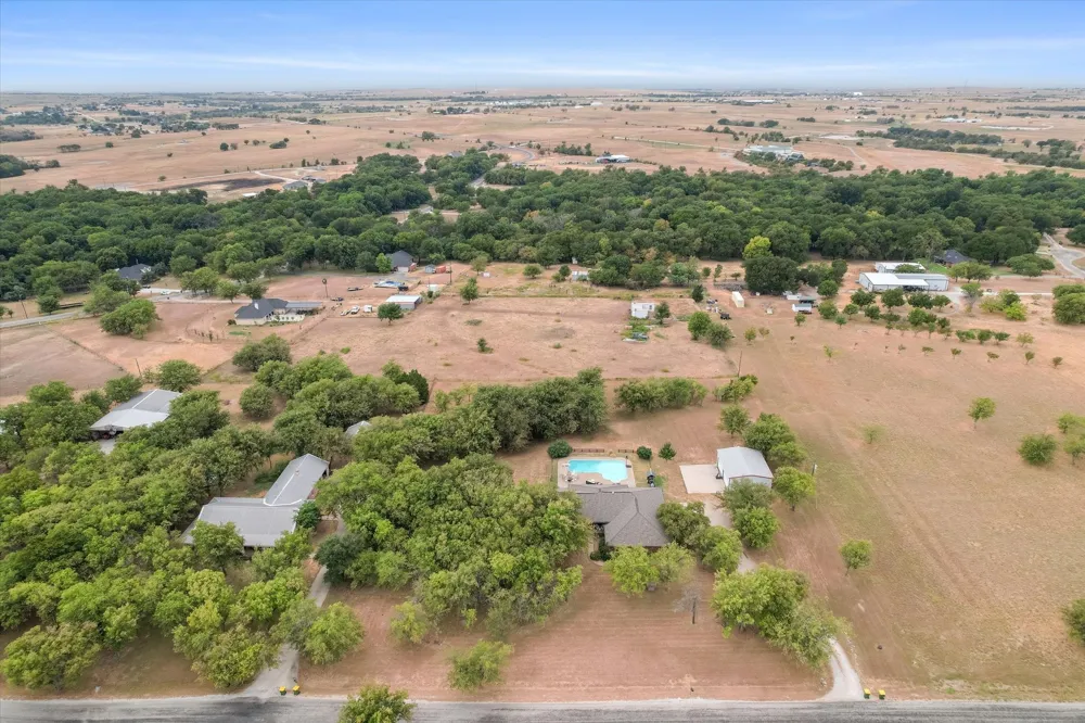 215 Red Baron Drive Rhome, TX 76078