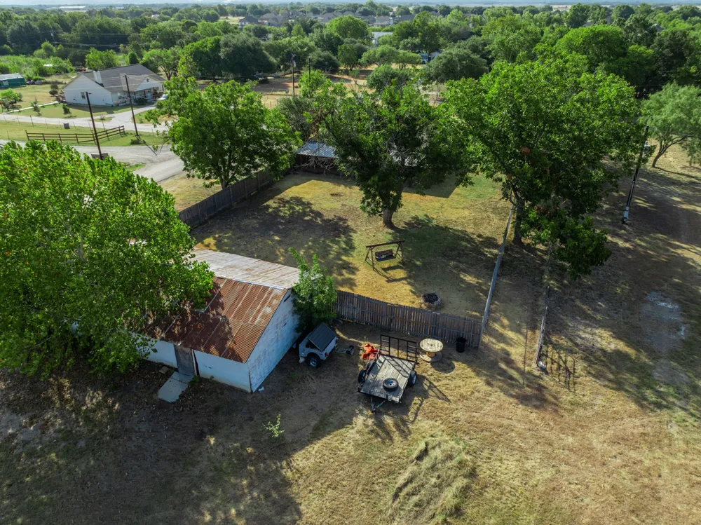205 Rabbit Run Woodway, TX 76712