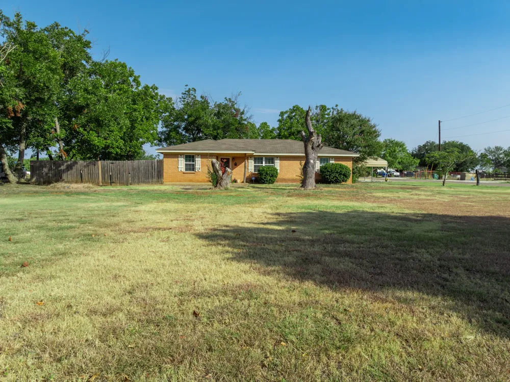 205 Rabbit Run Woodway, TX 76712
