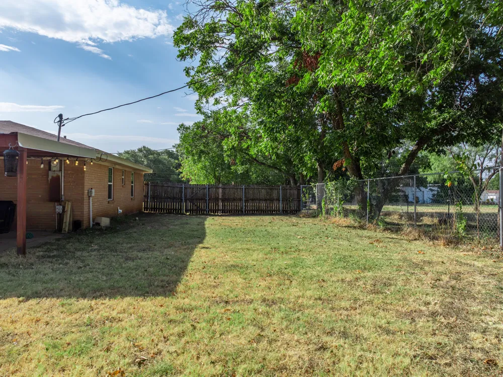 205 Rabbit Run Woodway, TX 76712