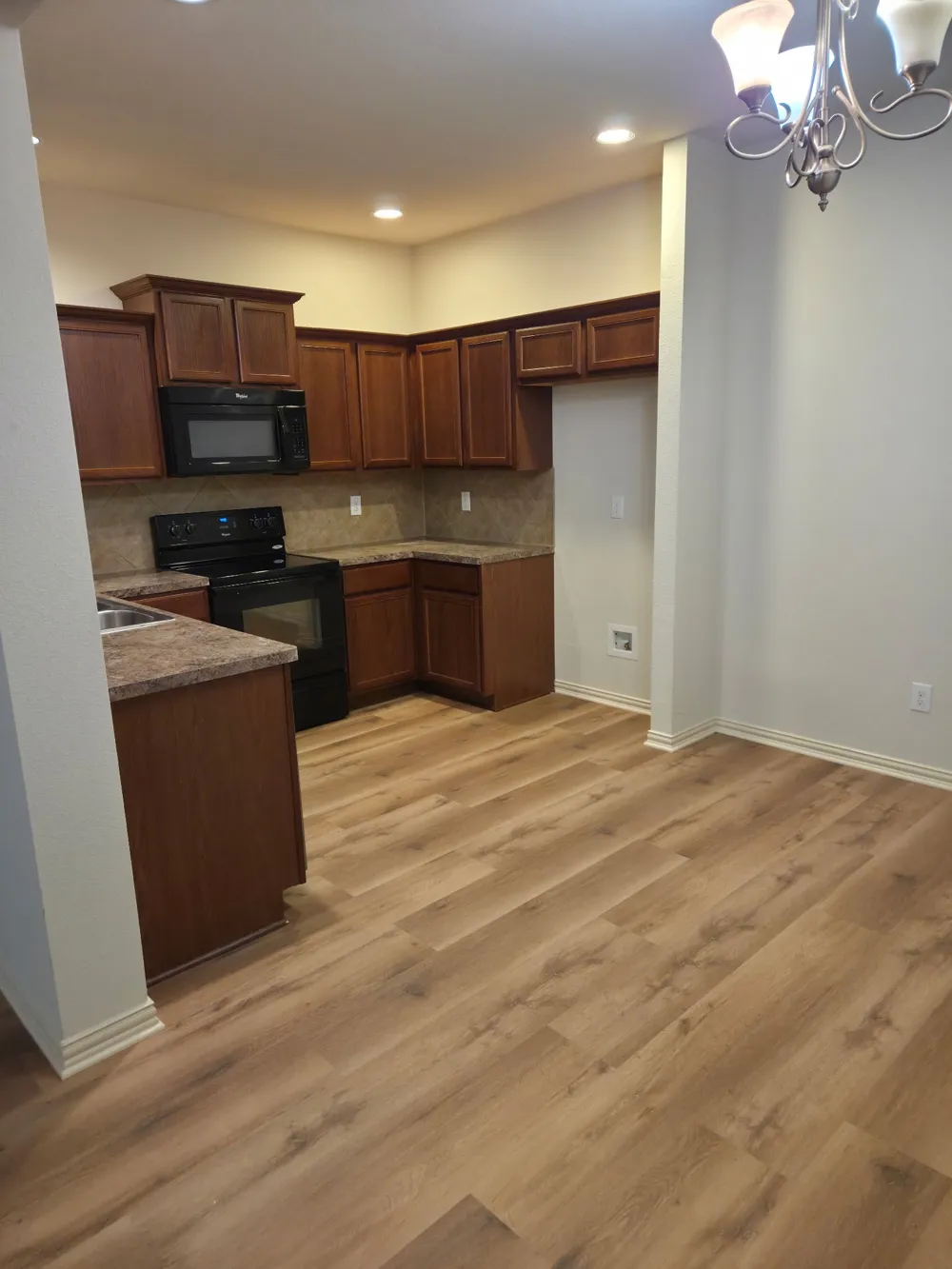 6820 Carrington Lane Fort Worth, TX 76137