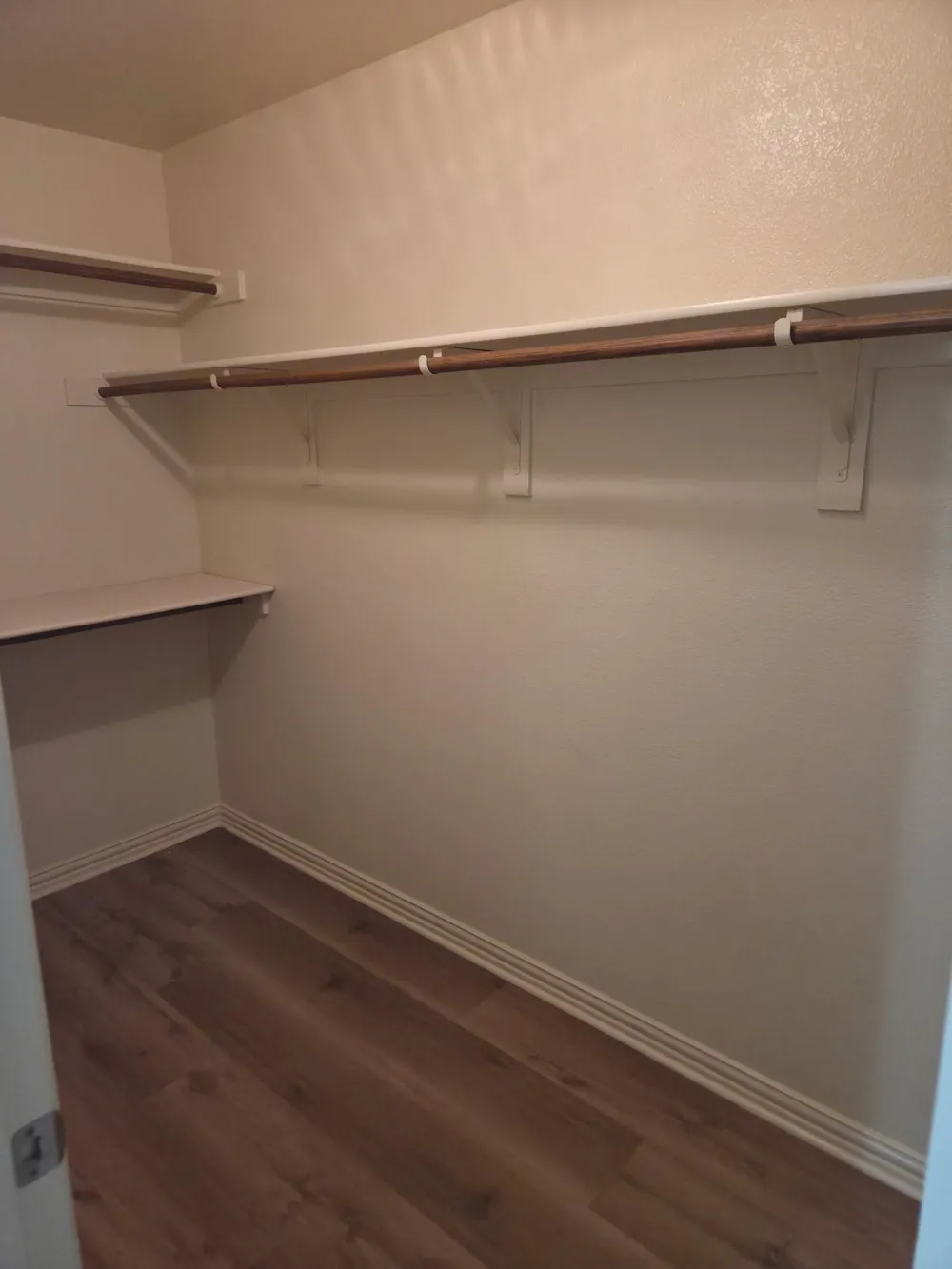 6820 Carrington Lane Fort Worth, TX 76137