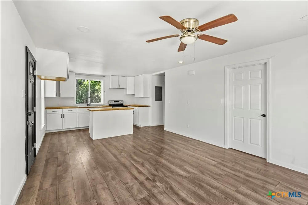 2500 E Highway 36 Temple, TX 76501