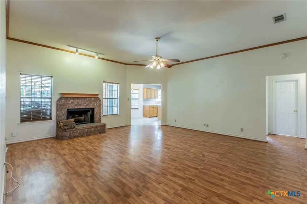 1910 Granex Drive Killeen, TX 76542