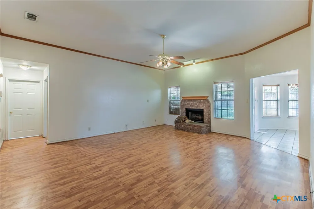 1910 Granex Drive Killeen, TX 76542