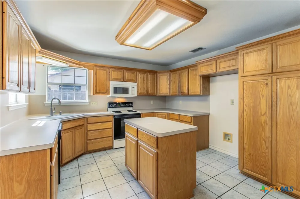 1910 Granex Drive Killeen, TX 76542
