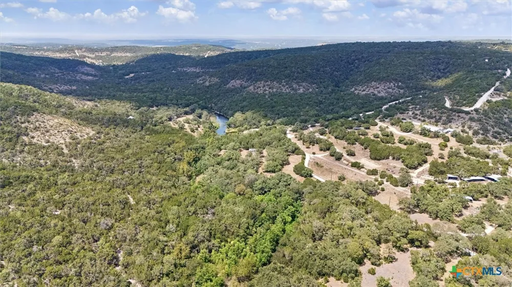 1920 The Low Road San Marcos, TX 78666