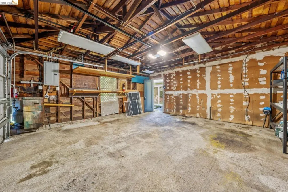66 Arlington Court Kensington, CA 94707