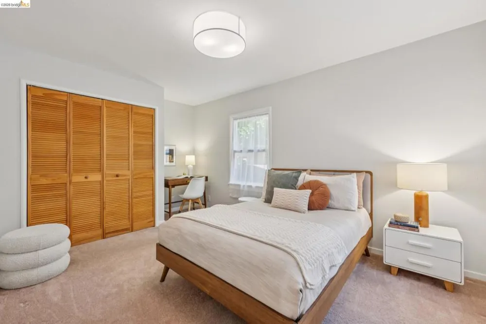 66 Arlington Court Kensington, CA 94707