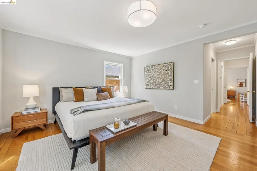 66 Arlington Court Kensington, CA 94707
