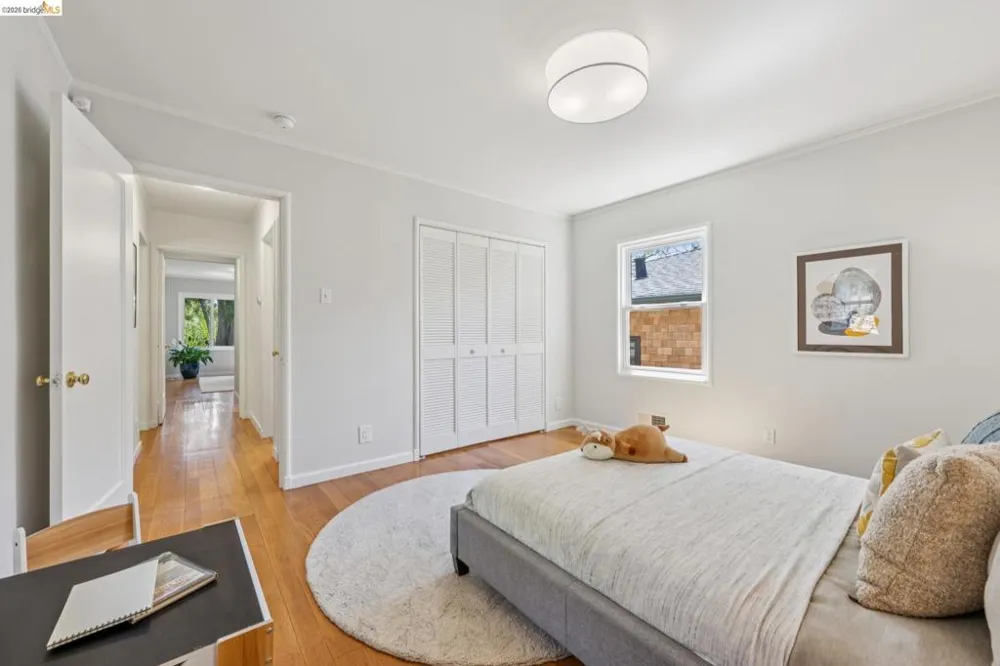 66 Arlington Court Kensington, CA 94707