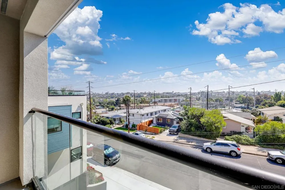 2124 San Clemente St San Diego, CA 92107