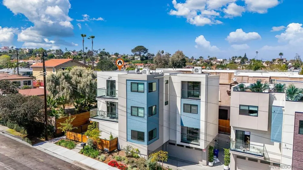2124 San Clemente St San Diego, CA 92107