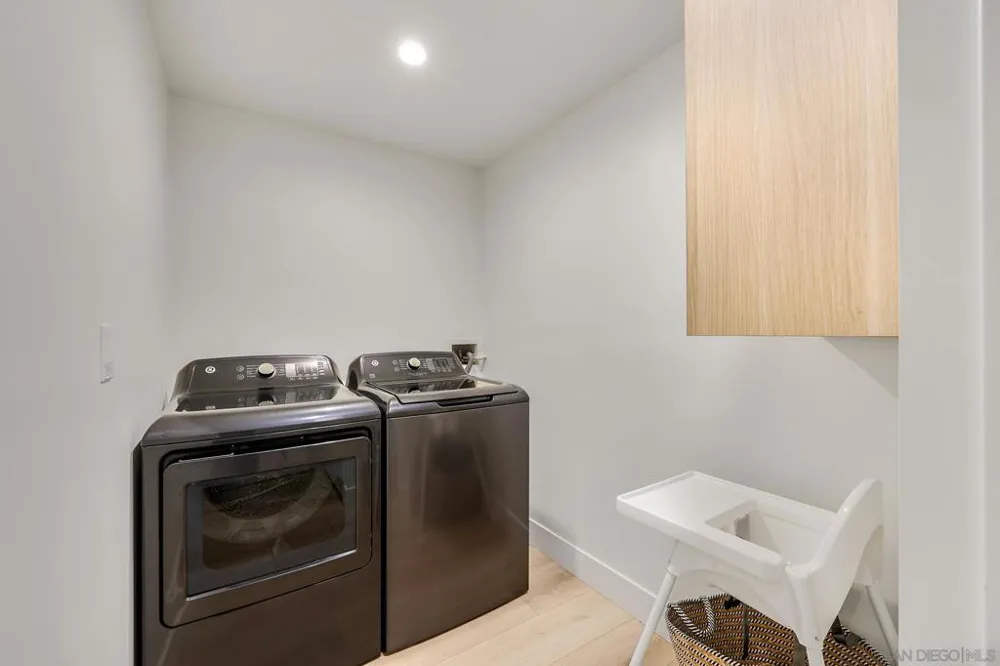 2124 San Clemente St San Diego, CA 92107