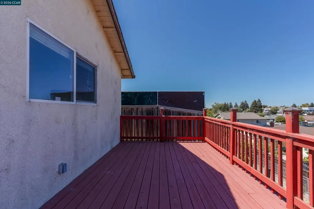 2416 Ohatch Dr San Pablo, CA 94806