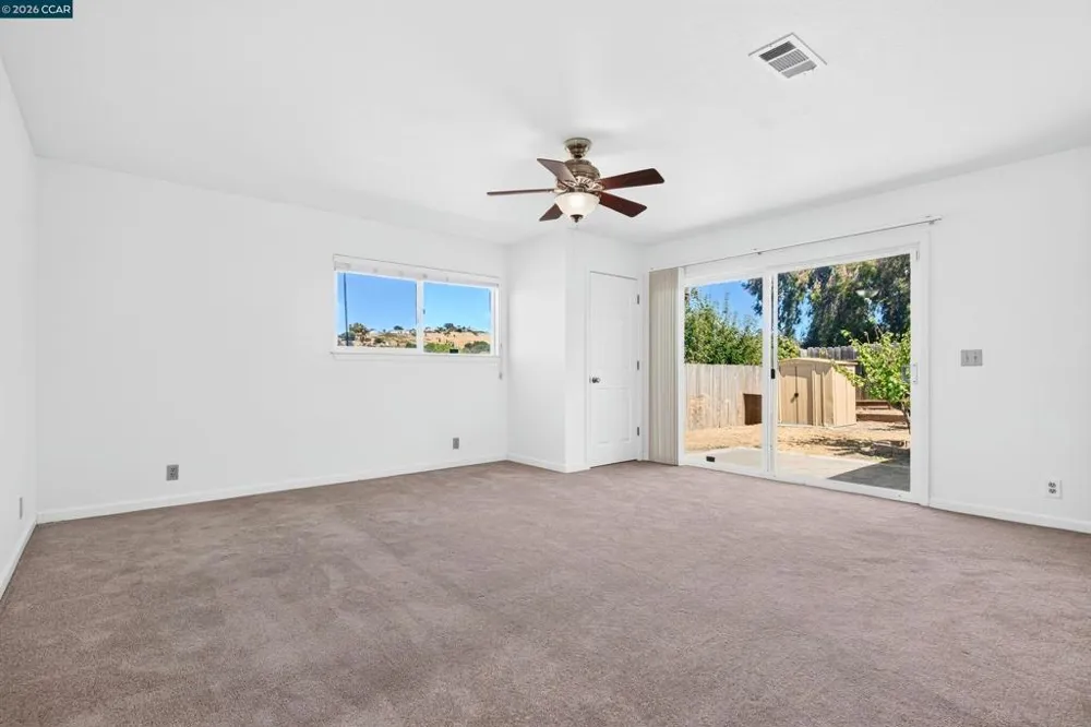 2416 Ohatch Dr San Pablo, CA 94806